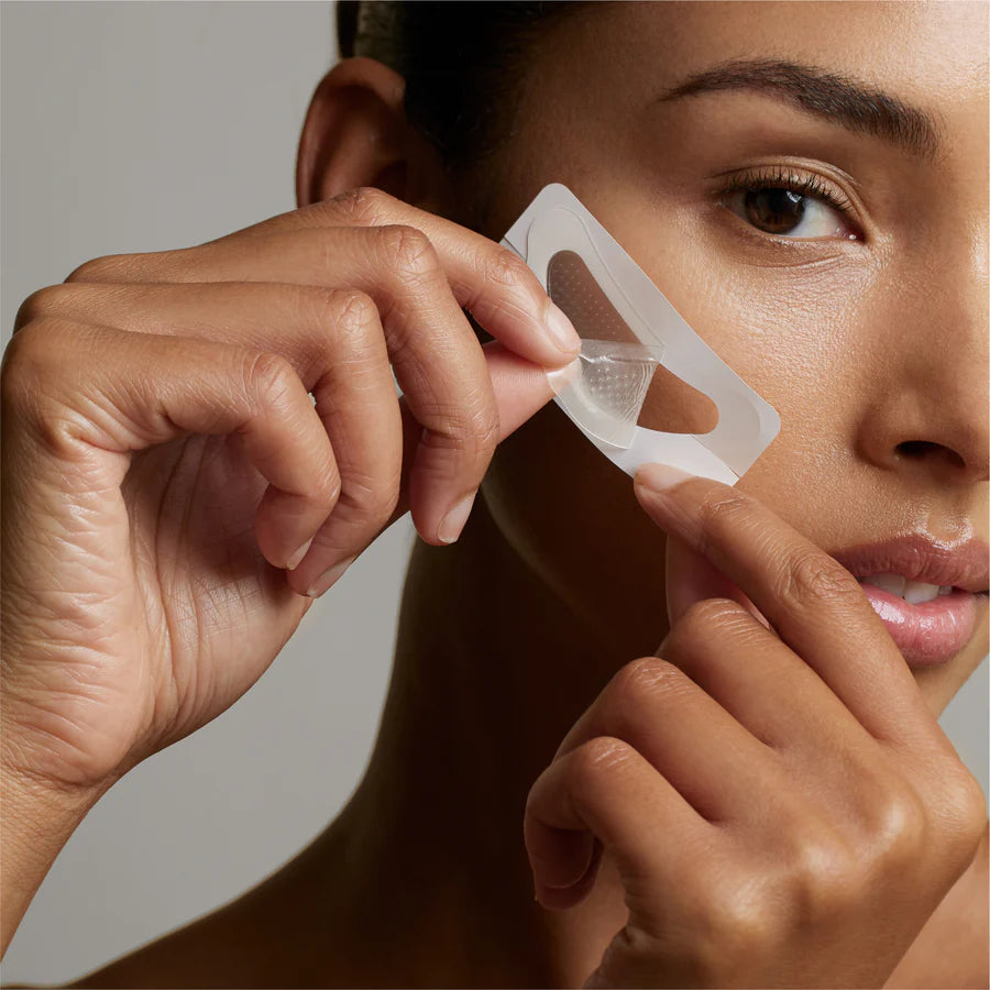 GLOW™ - Microneedle patches (Пачове за очи с микроигли)